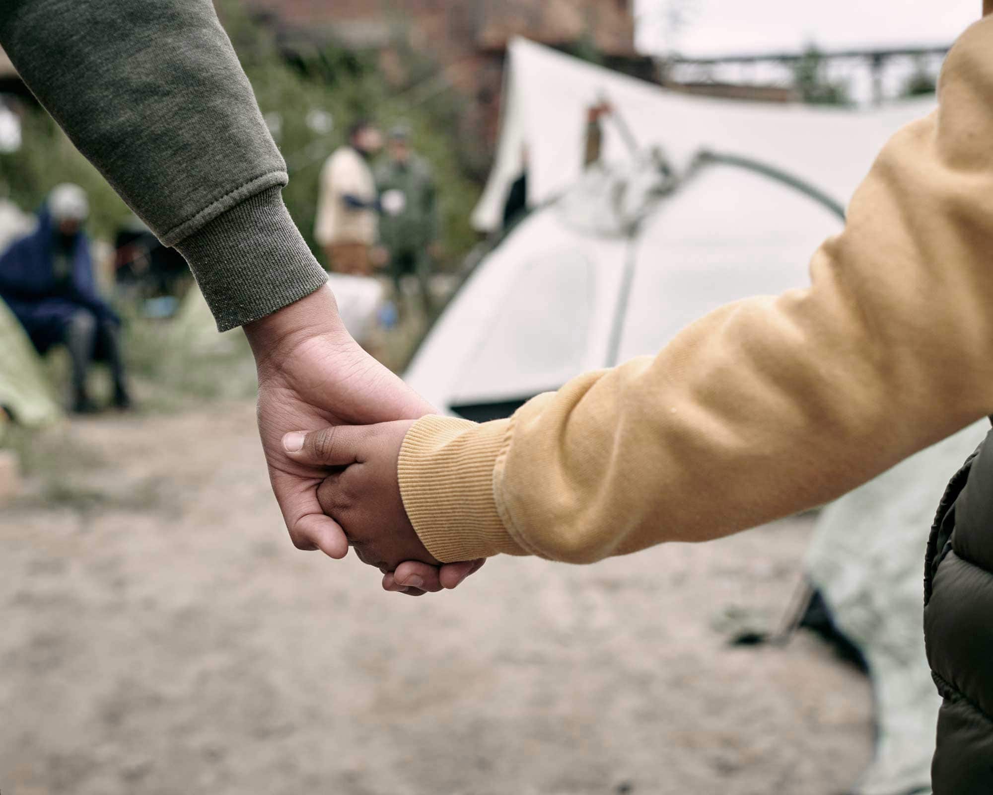 PACTO Torrtoalett - hand i hand i flyktingläger